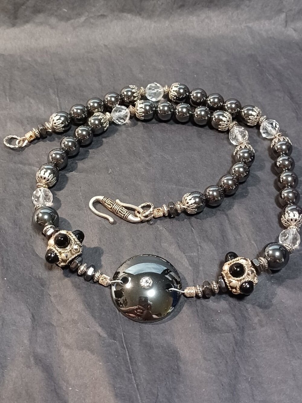 My Tribute to Art Deco - Hematite beaded necklace